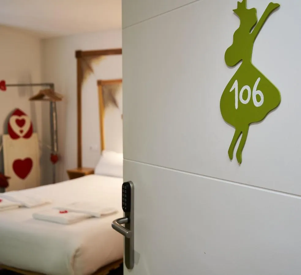 Pension Aliciazzz Bed And Breakfast Bilbao Guest house